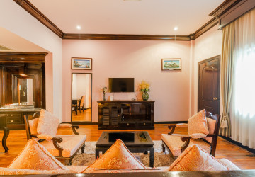 142 Bedroom Hotel For Rent - Svay Dangkum, Siem Reap thumbnail