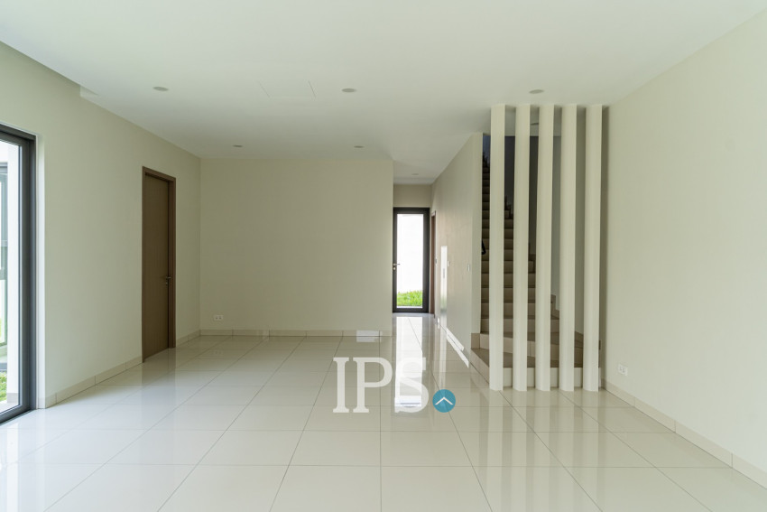 4 Bedroom Villa Plus For Sale - Borey Chankiri, Preaek Kampues, Phnom Penh