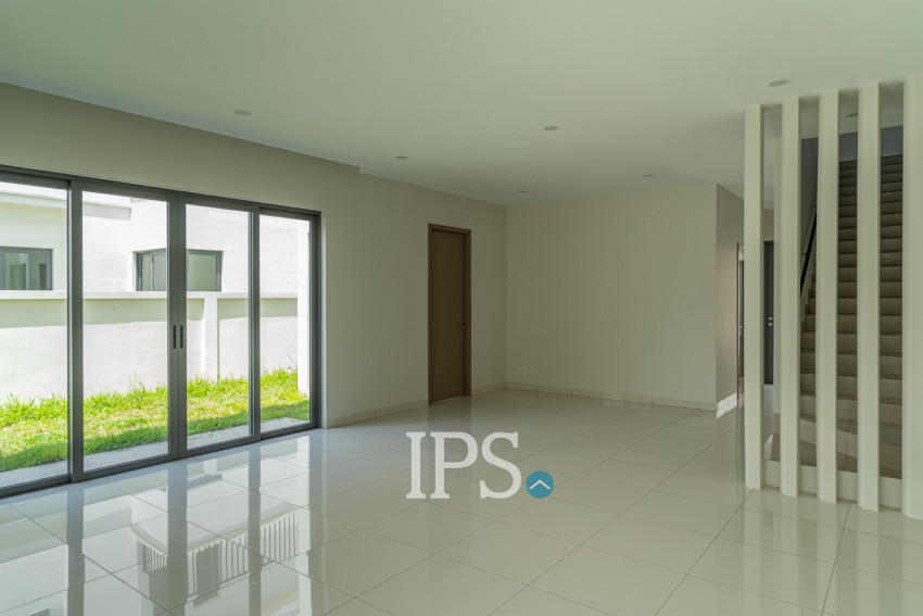 4 Bedroom Villa Plus For Sale - Borey Chankiri, Preaek Kampues, Phnom Penh