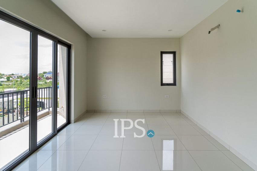 4 Bedroom Villa Plus For Sale - Borey Chankiri, Preaek Kampues, Phnom Penh