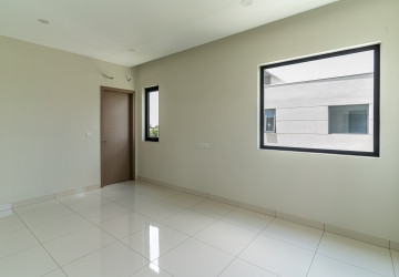 4 Bedroom Villa Plus For Sale - Borey Chankiri, Preaek Kampues, Phnom Penh thumbnail