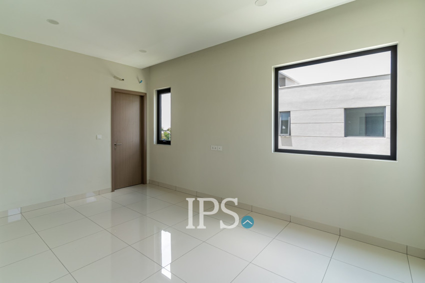 4 Bedroom Villa Plus For Sale - Borey Chankiri, Preaek Kampues, Phnom Penh