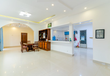 3 Bedroom Apartment For Rent - Sala Kamreuk, Siem Reap thumbnail