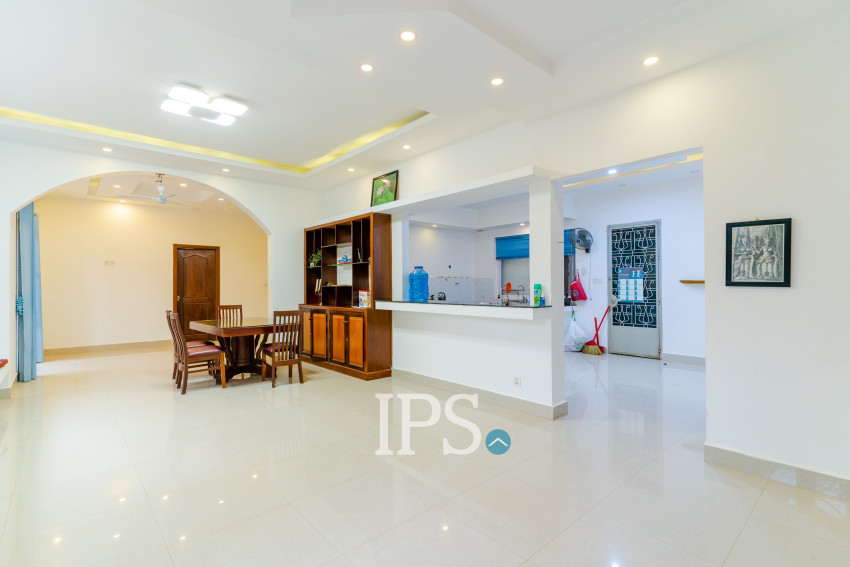 3 Bedroom Apartment For Rent - Sala Kamreuk, Siem Reap