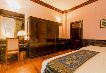 142 Bedroom Hotel For Sale - Svay Dangkum, Siem Reap thumbnail