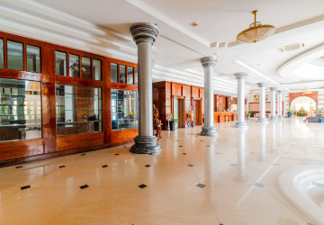 142 Bedroom Hotel For Sale - Svay Dangkum, Siem Reap thumbnail