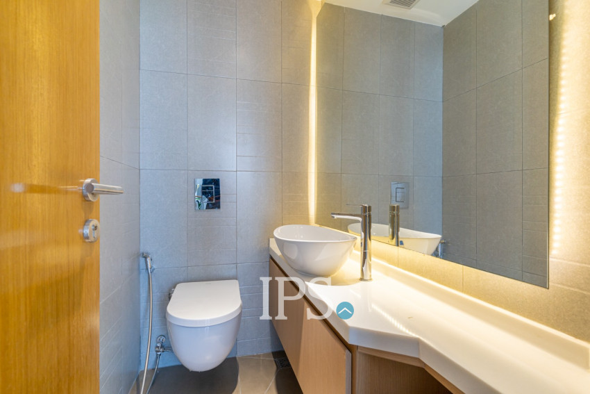 2 Bedroom Condo For Rent - The Penthouse, Tonle Bassac, Phnom Penh