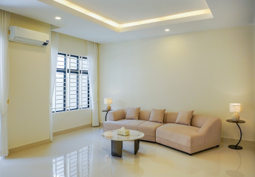 4 Bedroom Villa For Rent - Borey Peng Houth The Star Mera, Preaek Kampues, Phnom Penh. thumbnail