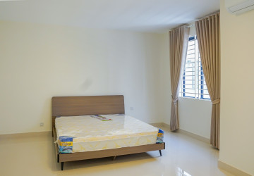 4 Bedroom Villa For Rent - Borey Peng Houth The Star Mera, Preaek Kampues, Phnom Penh. thumbnail