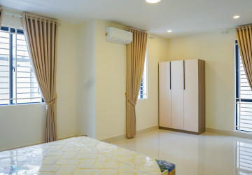 4 Bedroom Villa For Rent - Borey Peng Houth The Star Mera, Preaek Kampues, Phnom Penh. thumbnail