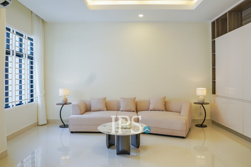 4 Bedroom Villa For Rent - Borey Peng Houth The Star Mera, Preaek Kampues, Phnom Penh.