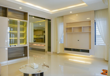 4 Bedroom Villa For Rent - Borey Peng Houth The Star Mera, Preaek Kampues, Phnom Penh. thumbnail