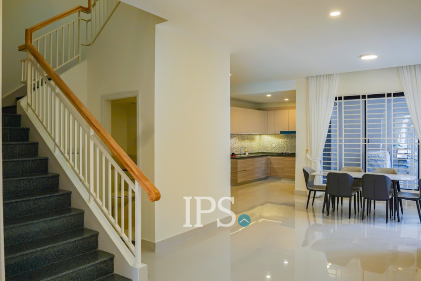 4 Bedroom Villa For Rent - Borey Peng Houth The Star Mera, Preaek Kampues, Phnom Penh.