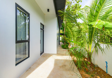 3 Bedroom Villa For Rent - Sangkat Siem Reap, Siem Reap thumbnail