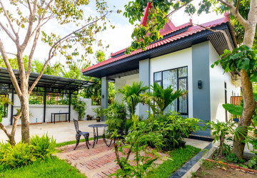 3 Bedroom Villa For Rent - Sangkat Siem Reap, Siem Reap thumbnail