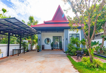 3 Bedroom Villa For Rent - Sangkat Siem Reap, Siem Reap thumbnail