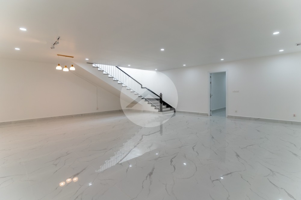 3 Bedroom Villa For Sale - Bassac Garden City, Tonle Bassac, Phnom Penh - Image 9 3 Bedroom Villa For Sale - Bassac Garden City, Tonle Bassac, Phnom Penh - Image 9