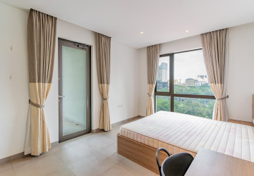 2 Bedroom Condo For Rent - Embassy Central, BKK1, Phnom Penh thumbnail