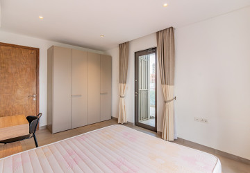 2 Bedroom Condo For Rent - Embassy Central, BKK1, Phnom Penh thumbnail