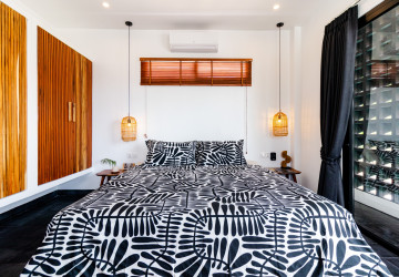Brand New 3 Bedroom Villa For Sale - Svay Dangkum, Siem Reap thumbnail