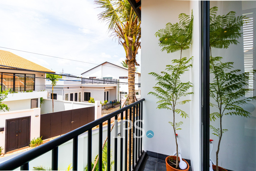 Brand New 3 Bedroom Villa For Sale - Svay Dangkum, Siem Reap