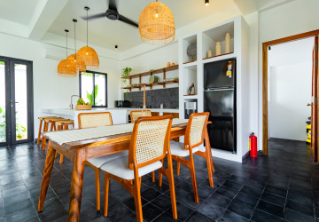 Brand New 3 Bedroom Villa For Sale - Svay Dangkum, Siem Reap thumbnail