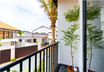 Brand New 3 Bedroom Villa For Sale - Svay Dangkum, Siem Reap thumbnail