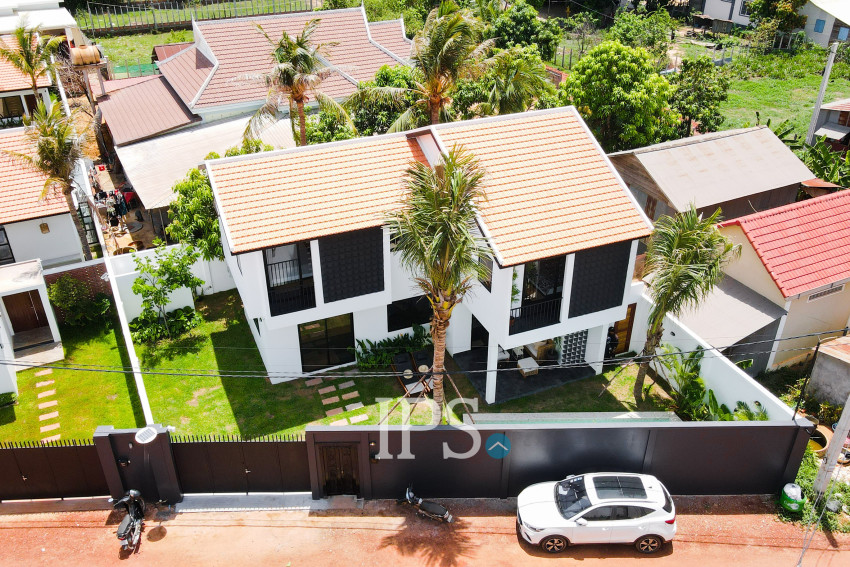 Brand New 3 Bedroom Villa For Sale - Svay Dangkum, Siem Reap
