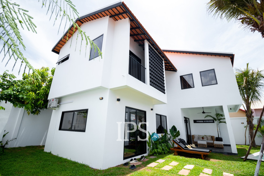Brand New 3 Bedroom Villa For Sale - Svay Dangkum, Siem Reap