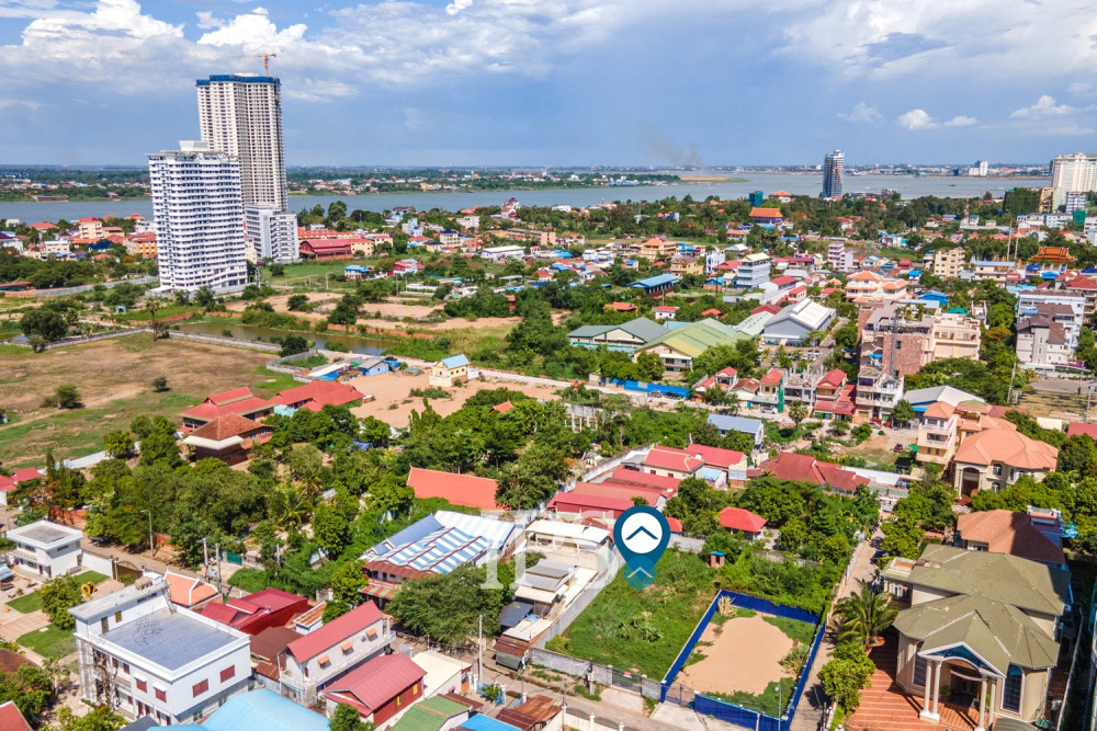 929 Sqm Residential Land For Sale - Chroy Changvar, Pnom Penh - Image 3 929 Sqm Residential Land For Sale - Chroy Changvar, Pnom Penh - Image 3