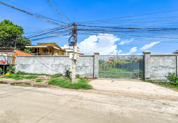 929 Sqm Residential Land For Sale - Chroy Changvar, Pnom Penh thumbnail