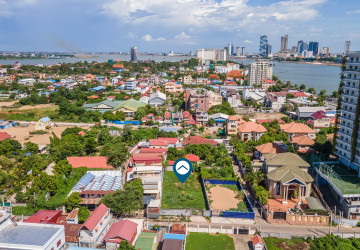 929 Sqm Residential Land For Sale - Chroy Changvar, Pnom Penh thumbnail