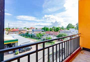 4 Bedroom Shophouse For Rent - Slor Kram, Siem Reap thumbnail