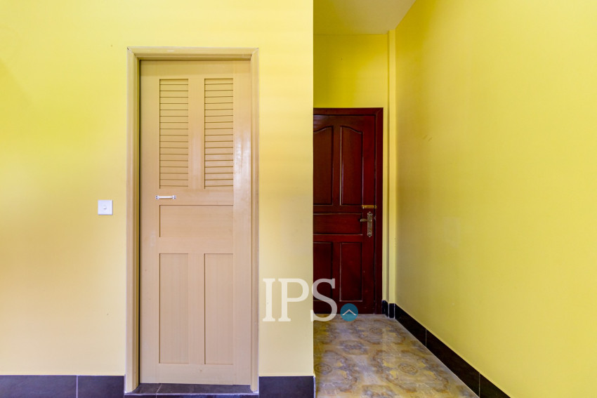 4 Bedroom Shophouse For Rent - Slor Kram, Siem Reap