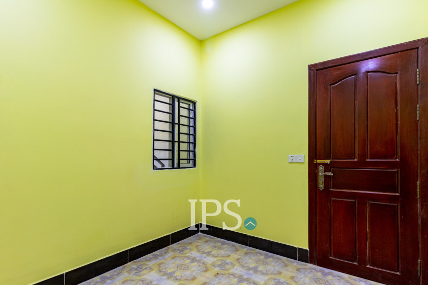 4 Bedroom Shophouse For Rent - Slor Kram, Siem Reap