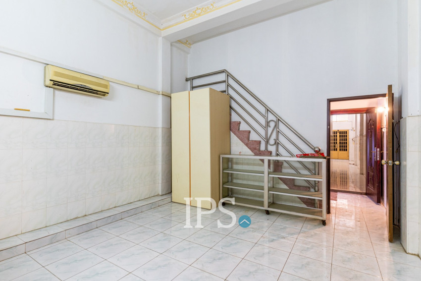 3 Storey Shophouse For Rent - Beoung Raing, Daun Penh, Phnom Penh