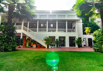 130 Sqm Office Space For Rent - FCC Angkor, Svay Dangkum, Siem Reap thumbnail