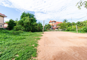 1,083 Sqm Land For Sale - Sala Kamreuk, Siem Reap thumbnail