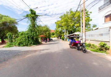 1,083 Sqm Land For Sale - Sala Kamreuk, Siem Reap thumbnail