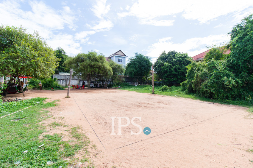 1,083 Sqm Land For Sale - Sala Kamreuk, Siem Reap