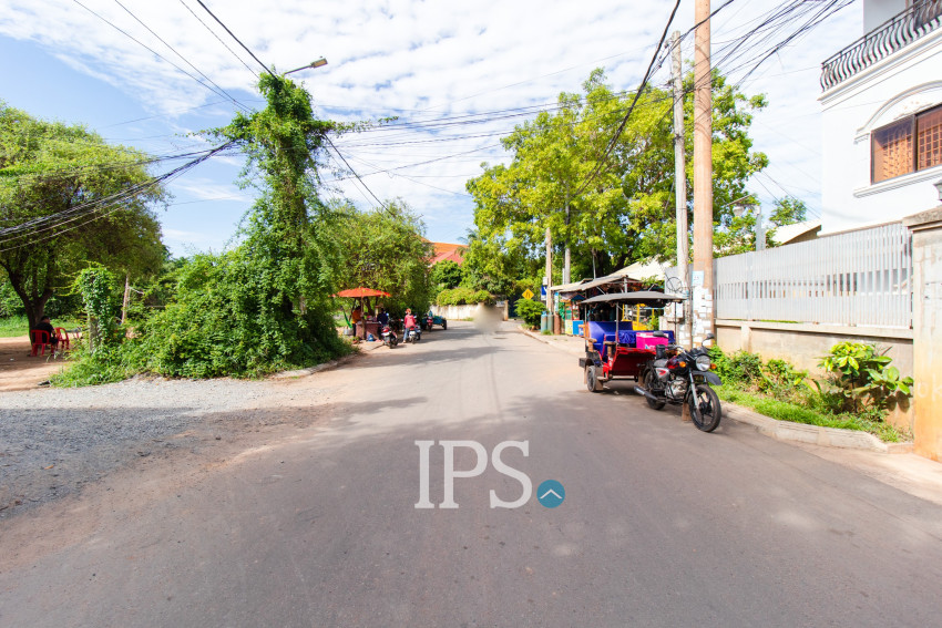 1,083 Sqm Land For Sale - Sala Kamreuk, Siem Reap