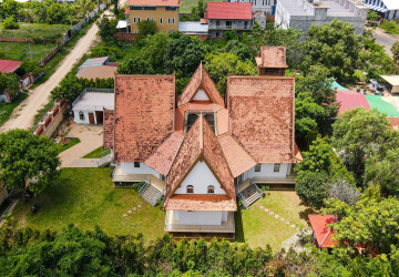 6 Bedroom Villa For Rent - Chreav, Siem Reap thumbnail