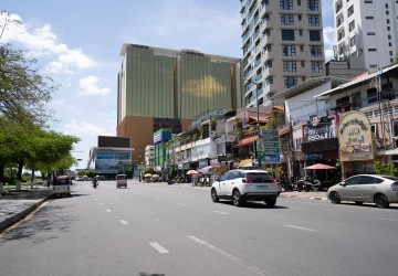 60 Sqm Ground Floor Retail For Sale - Tonle Bassac, Phnom Penh thumbnail