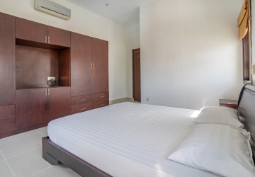 2 Bedroom Serviced Apartment For Rent - Tonle Bassac, Phnom Penh thumbnail