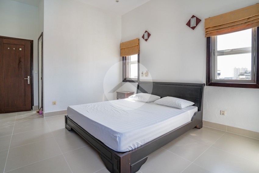 2 Bedroom Serviced Apartment For Rent - Tonle Bassac, Phnom Penh