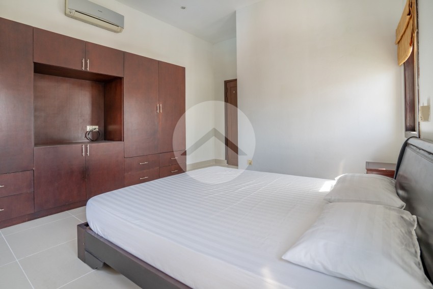 2 Bedroom Serviced Apartment For Rent - Tonle Bassac, Phnom Penh