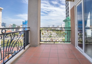 2 Bedroom Serviced Apartment For Rent - Tonle Bassac, Phnom Penh thumbnail