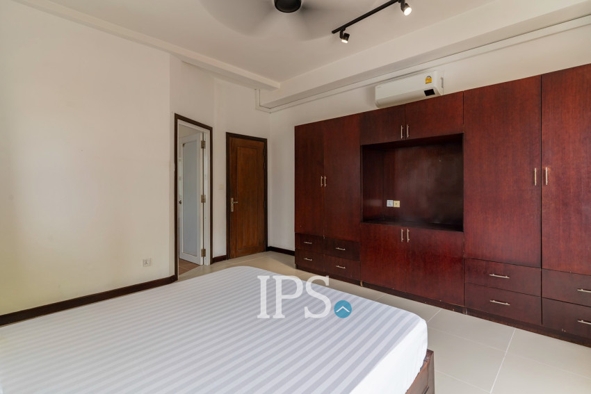 2 Bedroom Serviced Apartment For Rent - Tonle Bassac, Phnom Penh