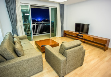 2 Bedroom Serviced Apartment For Rent - Chroy Changvar, Phnom Penh thumbnail