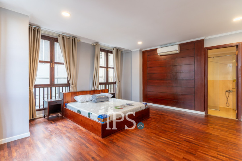 3 Bedroom Serviced Apartment For Rent - BKK1, Phnom Penh